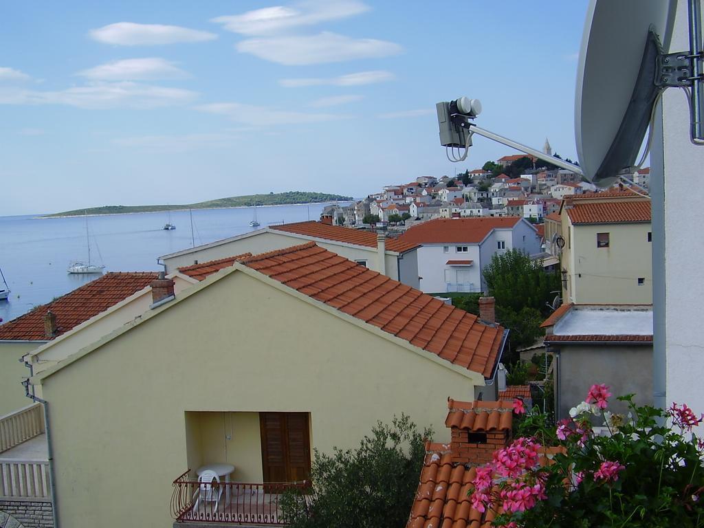 Apartments Ruza Primošten Quarto foto