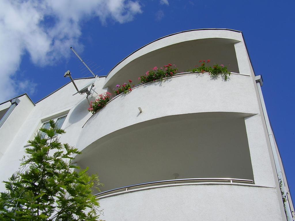 Apartments Ruza Primošten Quarto foto