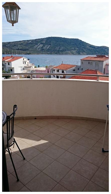 Apartments Ruza Primošten Quarto foto